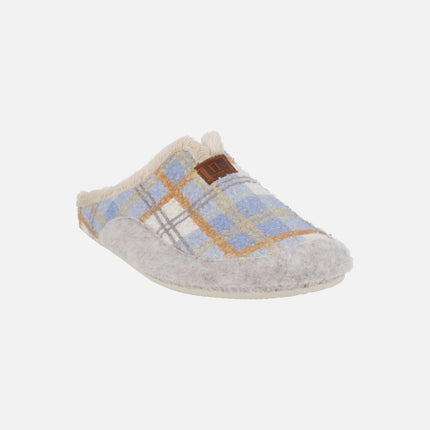 Zapatillas de casa descalzas para mujer en combinado celeste
