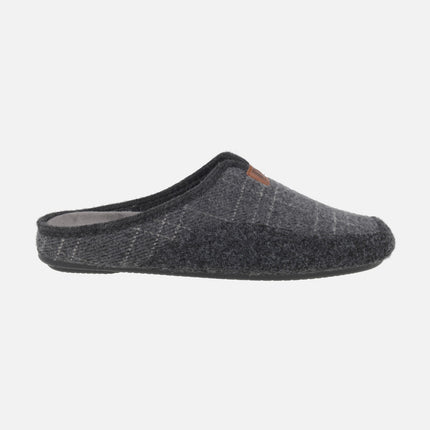 Barefoot house slippers for men in gray combination