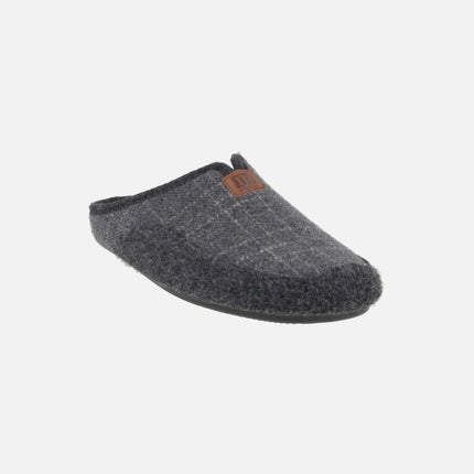 Barefoot house slippers for men in gray combination