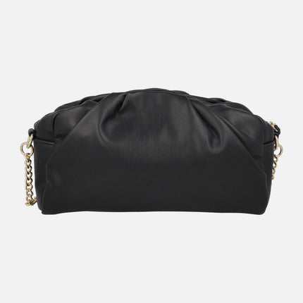 Bolsos bandolera en negro con tachas doradas y cadena