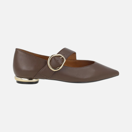 Brown leather ballerinas with gold buckle closure