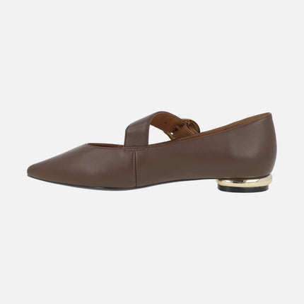Brown leather ballerinas with gold buckle closure
