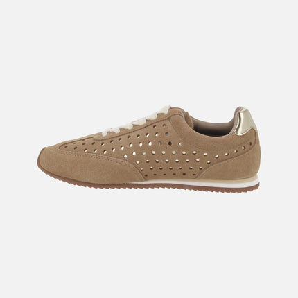 Zapatillas deportivas de serraje camel con detalles dorados