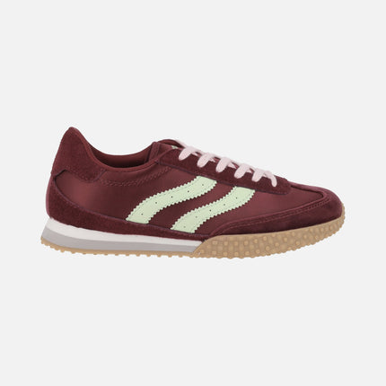 Women's sneakers in suede and velvety fabric in burgundy tones