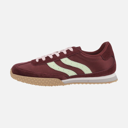 Women's sneakers in suede and velvety fabric in burgundy tones