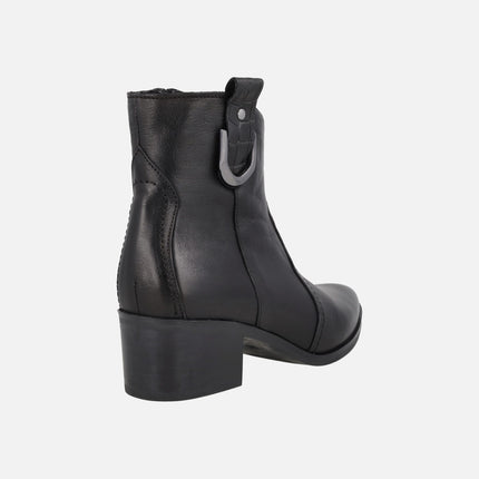 Botines de tacón para mujer en piel con puntera afilada estilo cowboy