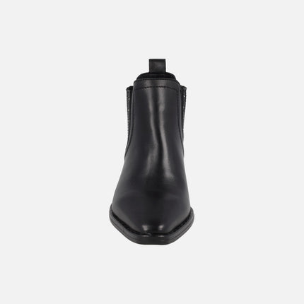 Botines para mujer Rodeira en piel negra con mini tachas