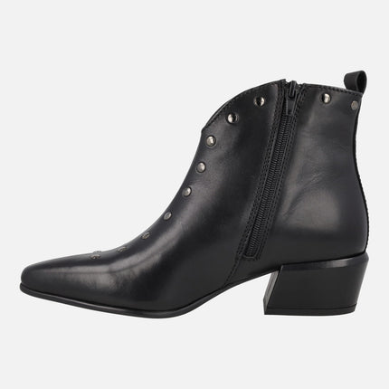 SILVIA ankle boots in black leather with silver studs