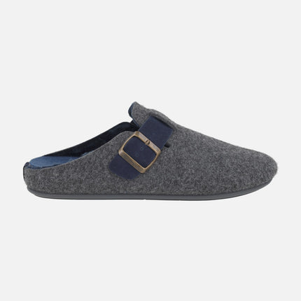 Men's clog-style house slippers in a charcoal gray combination