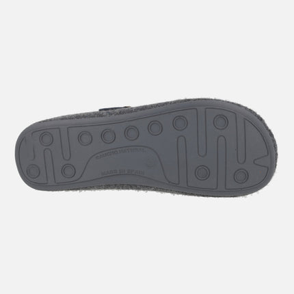 Men's clog-style house slippers in a charcoal gray combination