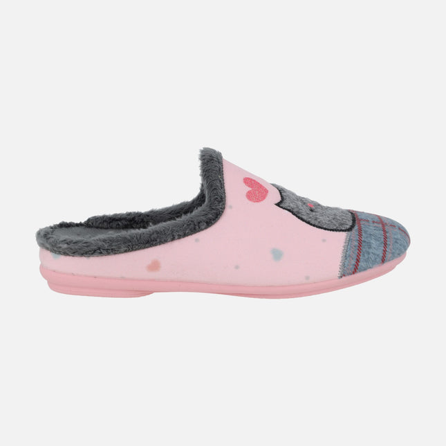 Barefoot house slippers for women with cat design