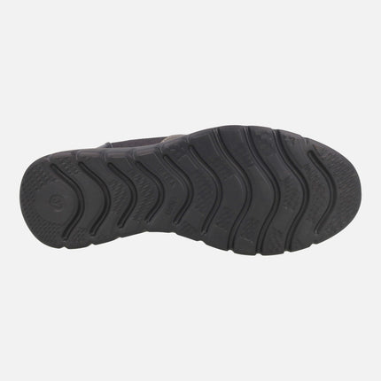 Zapatos deportivos multi material con membrana impermeable