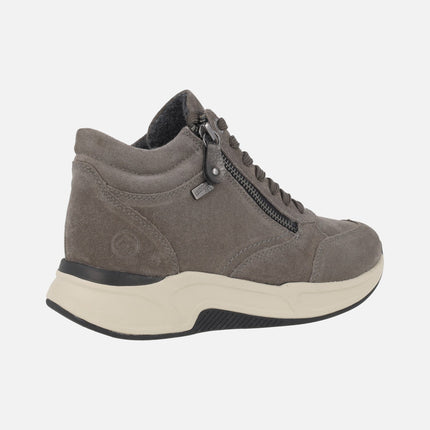 Botines para mujer en serraje gris con membrana impermeable