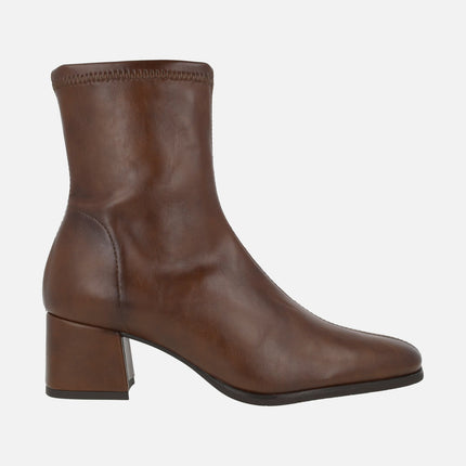 Wide-heeled ankle boots in elastic leather-effect fabric with ECO DRY system