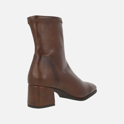Wide-heeled ankle boots in elastic leather-effect fabric with ECO DRY system