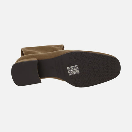 Botas altas en tejido elástico efecto ante con Eco Dry