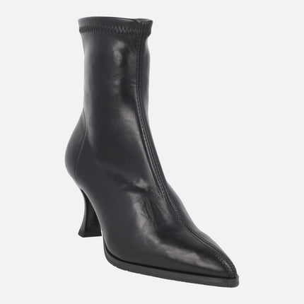 Sharp toe and thin heel ankle boots with Eco dry system