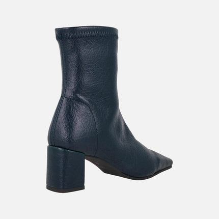 Botines de tacón estilo calcetín en tejido elástico efecto piel