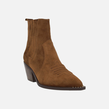Botines camperos en piel serraje WIND