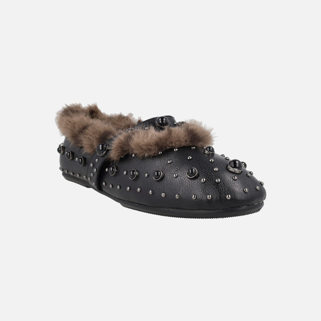 Mary Jane style ballerinas with fur lining and appliqués