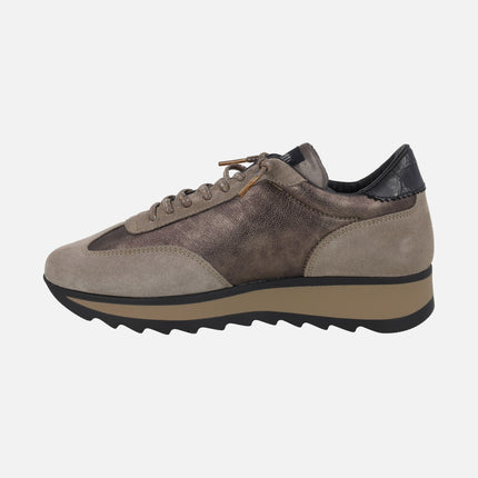 Zapatillas deportivas en piel metalizada con cordones elásticos