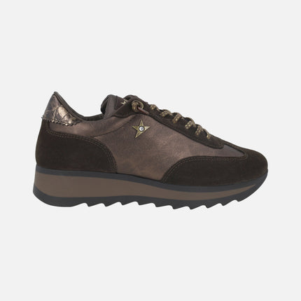 Zapatillas deportivas en piel metalizada con cordones elásticos