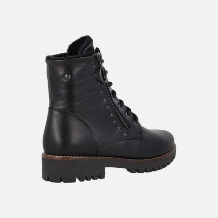 Botines de piel con cordones y forro de pelo