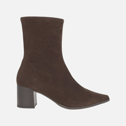 Women's ankle boots in brown suede with medium heel