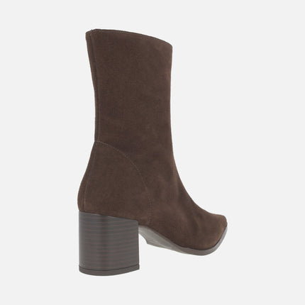Women's ankle boots in brown suede with medium heel