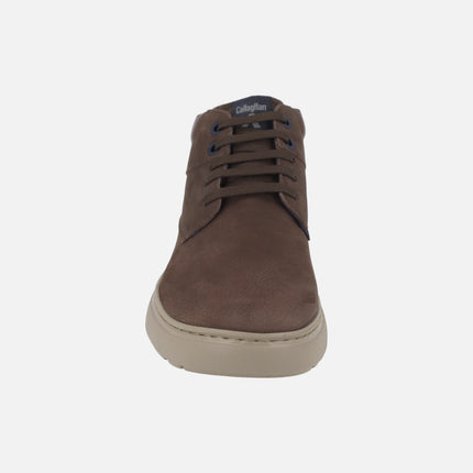 Lace-up ankle boots in brown nubuck Adaptable line with Extralight outsole