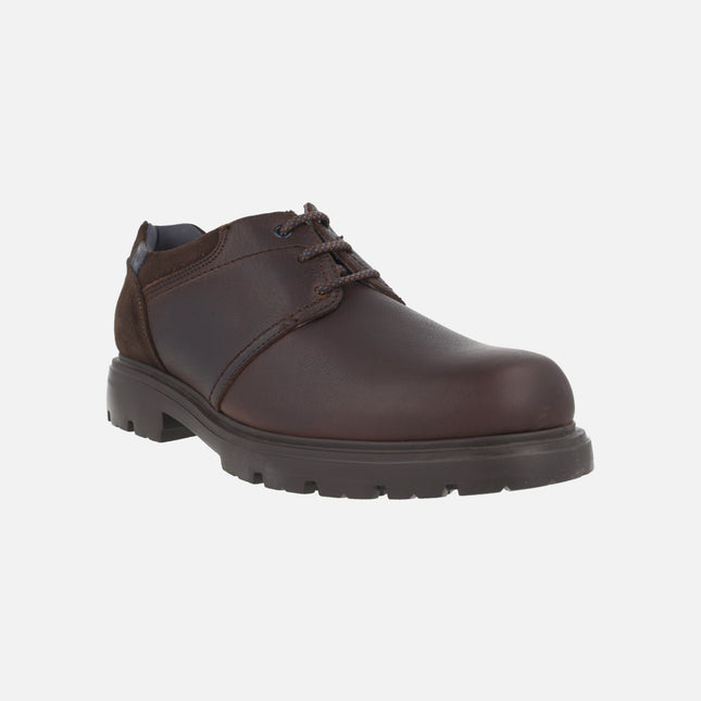 Zapatos marrones de cordones en piel engrasada para hombre