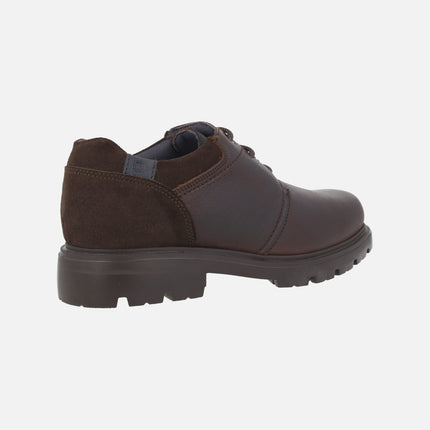 Brown lace-up shoes in oiled leather for men