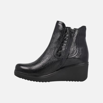 Women's black patent leather ankle boots with 6 cm wedge