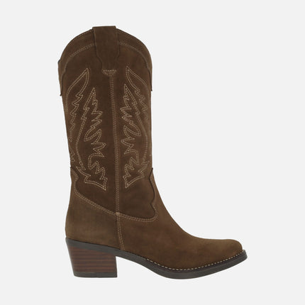 Botas de serraje estilo cowboy con dibujos pespunteados