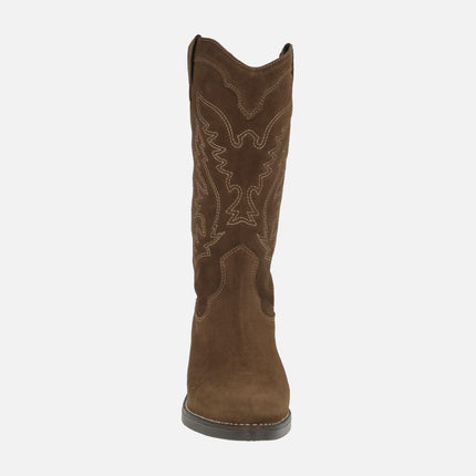 Botas de serraje estilo cowboy con dibujos pespunteados
