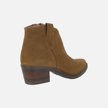 Cowboy style ankle boots in suede with embroidery detail