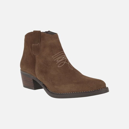 Cowboy style ankle boots in suede with embroidery detail