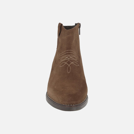 Cowboy style ankle boots in suede with embroidery detail