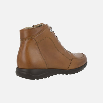 Botines confort de piel con elásticos y cremallera