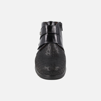 SPECIAL WIDTH ankle boots with velcro closure