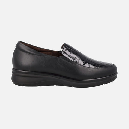 Comfort leather loafers with croco print