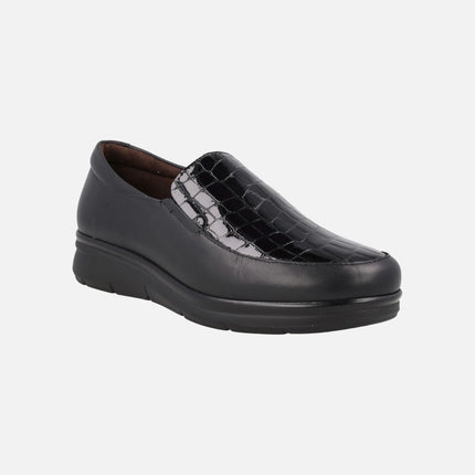 Comfort leather loafers with croco print