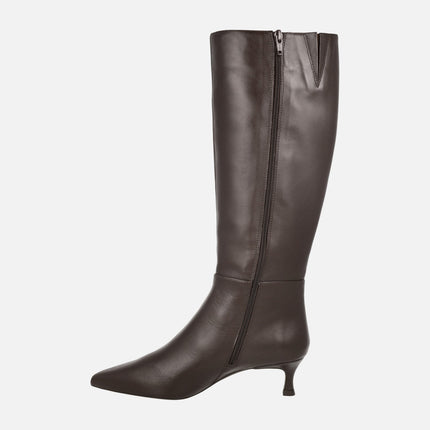 Botas altas de piel con punta afilada y tacón fino INVER