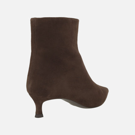Women's ankle boots in brown suede with pointed toe and thin heel IBRAIN