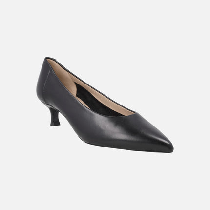 Zapatos corte salón IDEY en piel negra con tacones bajos