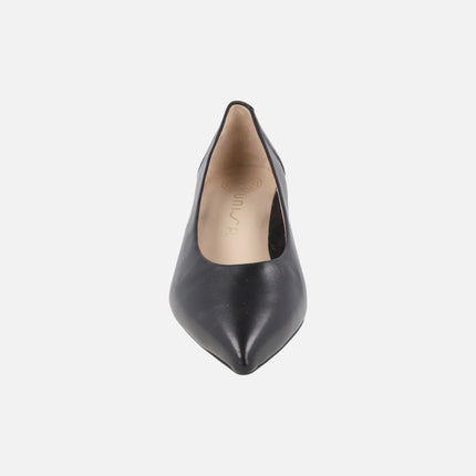 Zapatos corte salón IDEY en piel negra con tacones bajos