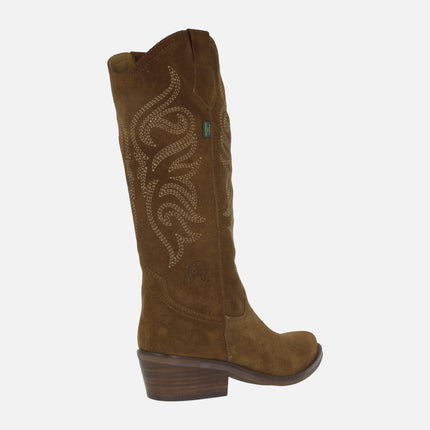 Botas estilo cowboy en serraje marrón con pespuntes DKT62