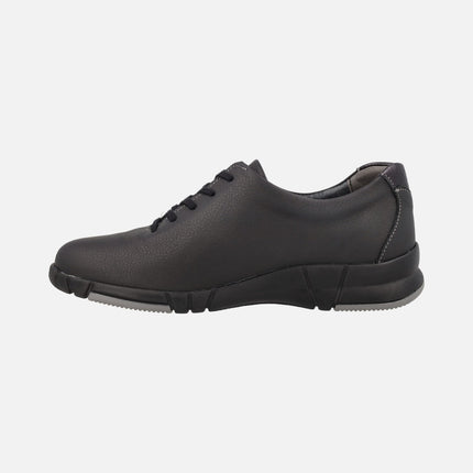 Comfort sneakers for women in black leather with lace closure
