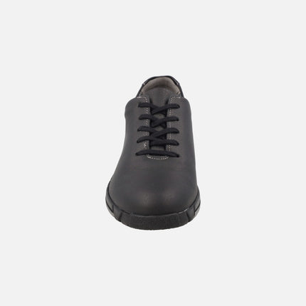 Comfort sneakers for women in black leather with lace closure