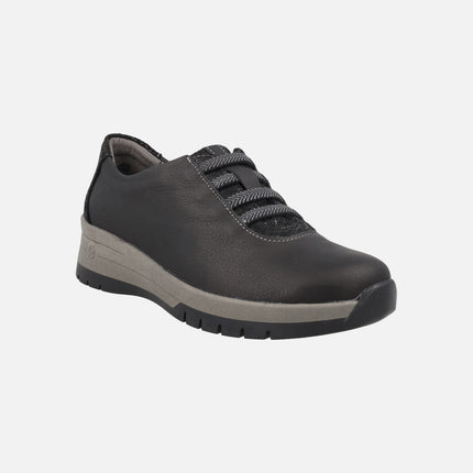 Comfort sneakers for women in black leather with elastic closure